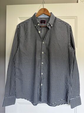 UNTUCKit Navy & White Gingham Button-Down Shirt